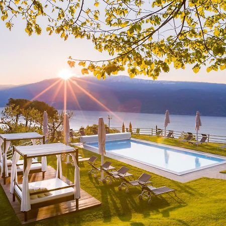 Boutique Hotel Villa Sostaga Gargnano Kültér fotó